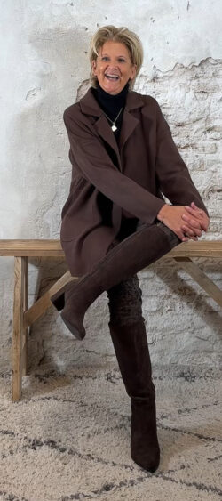 142268. Evy blazer vest/jas bruin