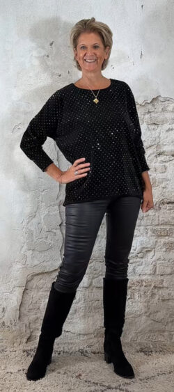 146546. Iris velourse strass sweater zwart