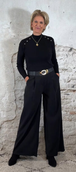 138690. LAATSTE! Cher wijde broek zwart