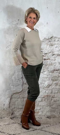 149155. Elza Comfort ribbroek khaki