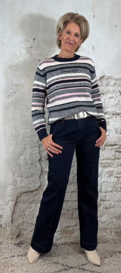 253038. LAATSTE 2! Steffy dream club stripe pullover