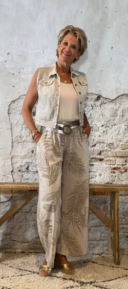 64641. Jeans gilet zand - OUTLET!