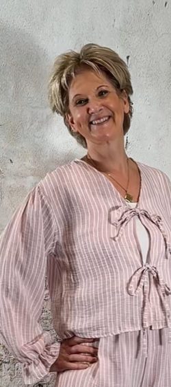112299. Lino strik blouse streep roze