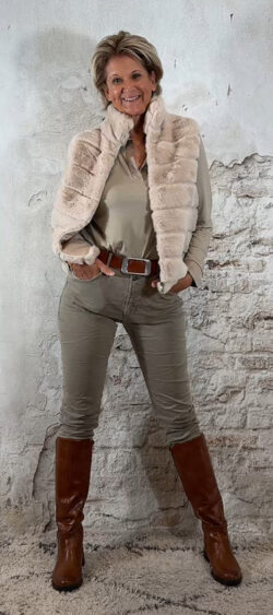 MC-8202-19. Jeans elastische taille zand