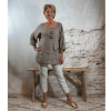 linnen tuniek blouse taupe met kokos gespen en speelse details