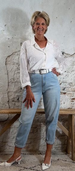 3D-7391-1. Balloon jeans 2 (14 mei weer op voorraad, je kunt al bestellen)