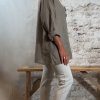 Taupe linnen tuniek blouse met kokos gesp zijkant
