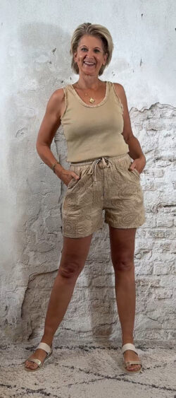 54232. Vintage hemdje raffle diversen kleuren - Camel