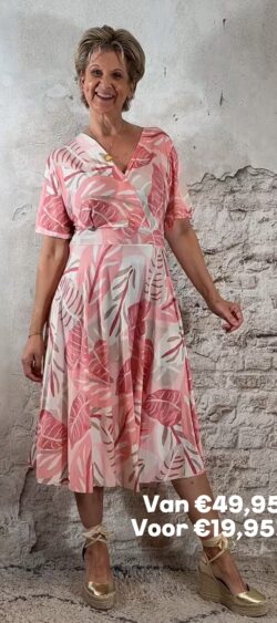 116261. Traveljurk Midi Leafs korte mouw Peach