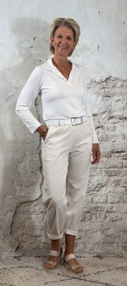 131864. Comfy momfit linnenlook met streep