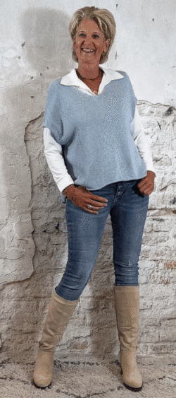 2-135384. Ibiza pullover licht jeansblauw