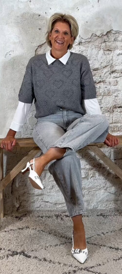 140055. Elza pullover heart grijs