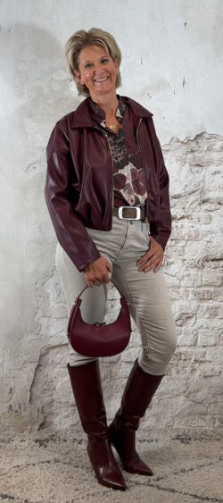 146672. LAATSTE! Len leatherlook jack bordeaux
