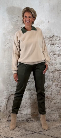 144401. Ailan teddy fleece sweater zand