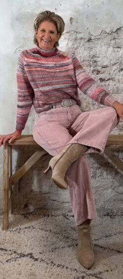 147860. Elza turtle pullover color stripe pink