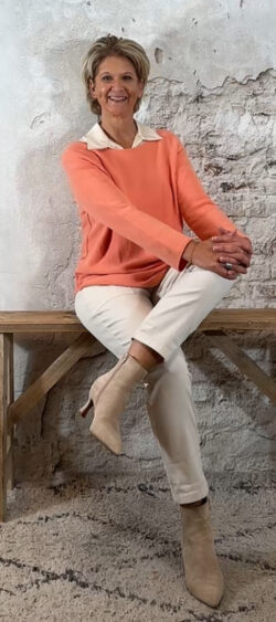 147835. Bibi basic pullover orange (14 oktober weer op voorraad, je kunt al bestellen)