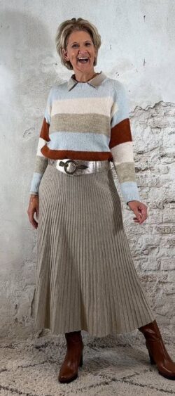 149040. Elza cozy colors pullover