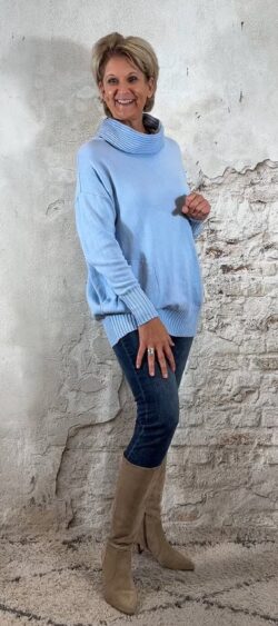 151076. Elza favoriete coltrui lichtblauw