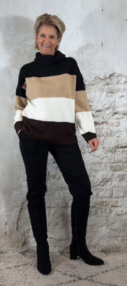 151056. Evy oversized coltrui stripe