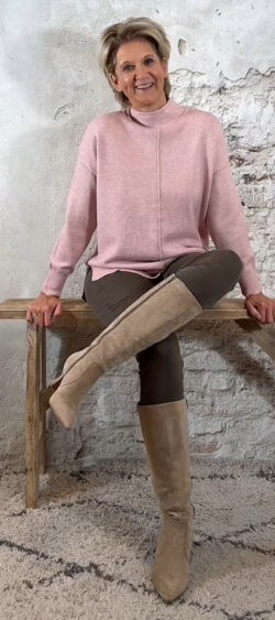 149038. Elza oversized turtle pullover roze