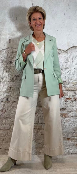 161475. Evy blazer lindegroen