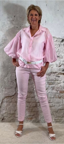 164036. Evy transparant blouse ballonmouw roze