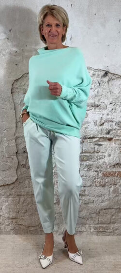 167115. Ailan comfy momfit mint