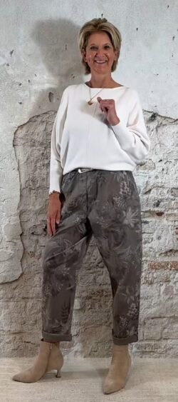 162762. Ailan vlindertrui nata