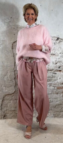 164522. Evy kid mohair pullover korte mouw zacht roze