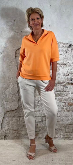 164049. Floor semi travel polo sweater orange