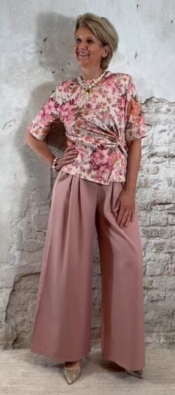 171605. Evy gobelin look plooi shirt roze/beige (24 maart weer op voorraad, je kunt al bestellen)