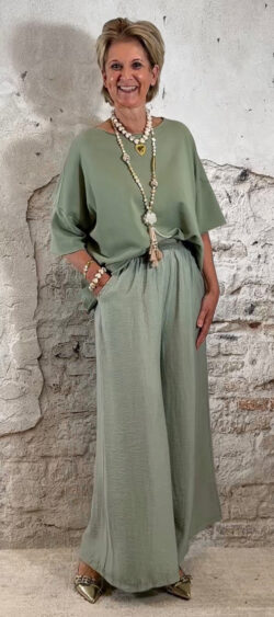 Floor casual sweater korte mouw khaki