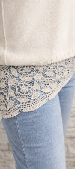 169261. Nana gehaakte 3 hoek multi-functioneel ecru