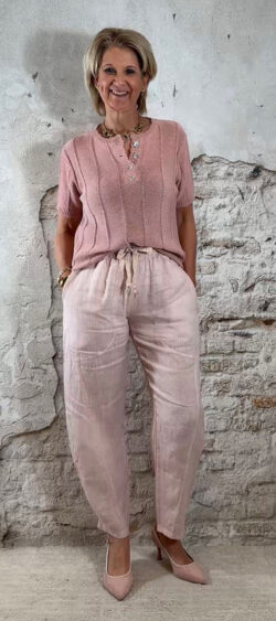 Gebreid truitje met knoopsluiting korte mouw oudroze - Len 179363