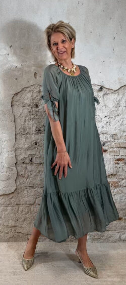 Zijde midi jurk khaki, ook off shoulder - Floor 178334 (5 mei weer op voorraad, je kunt al bestellen)