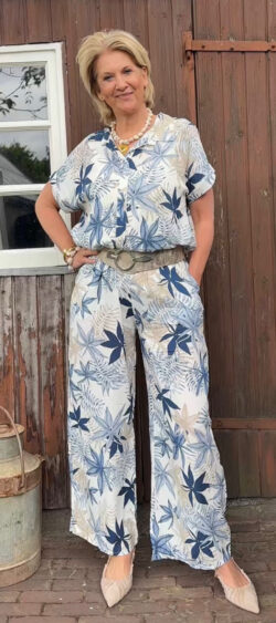 Linnenlook blouse leafs blauw - Bibi 180341 (19 mei weer op voorraad, je kunt al bestellen)