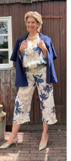 Linnen culotte broek met bloemen beige blauw - Evy 180846