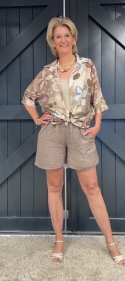 Linnen korte broek taupe - Evy 180734
