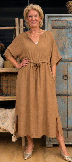 Oversized koord jurk camel - Len 185840 (30 juni weer op voorraad, je kunt al bestellen)