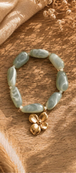 Elastische armband marmerlook menthol Sil