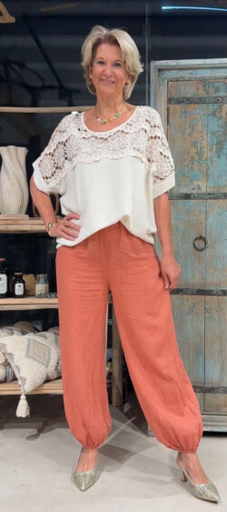 Blouse/shirt met haakwerk ecru Ailan - 183710 (16 juni weer op voorraad, je kunt al bestellen)