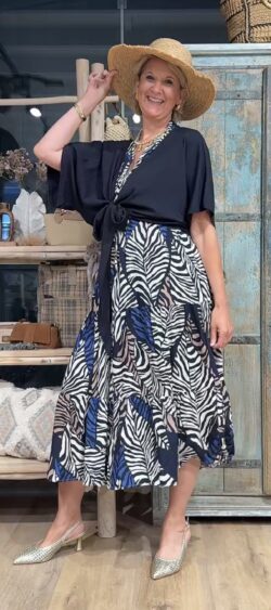 Strik bolero vest donkerblauw - Evy 182810