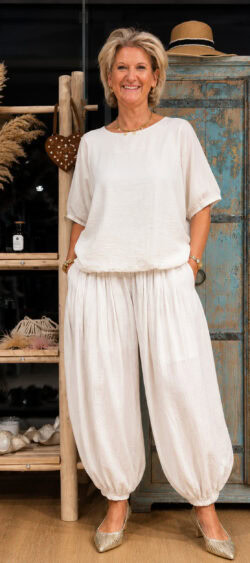 Cotton ballon blouse top beige floor - 187508