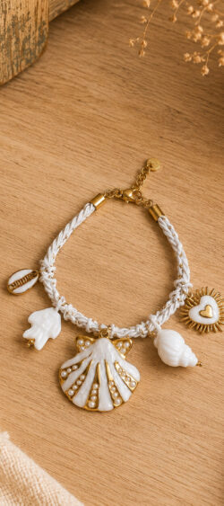 Ibiza koord armband wit met goud/witte bedels Sil - 187371