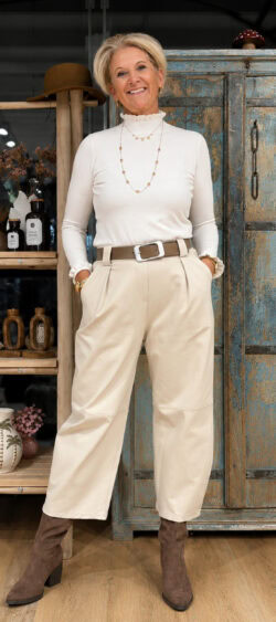 Bandplooi culotte beige - Evy 191362 (1 september weer op voorraad, je kunt al bestellen)