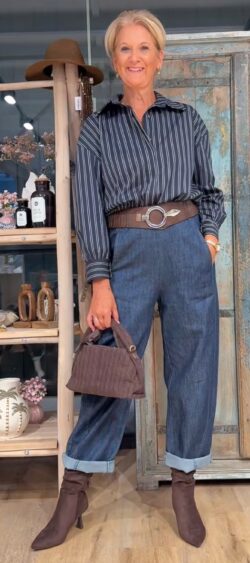 Blouson blouse streep donkerblauw - Evy 192656