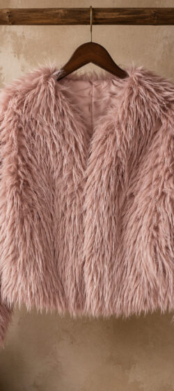 Hairy fake fur jack oud roze - Evy 190334