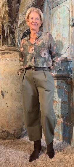 Transparant blouse flower khaki - Evy 200112