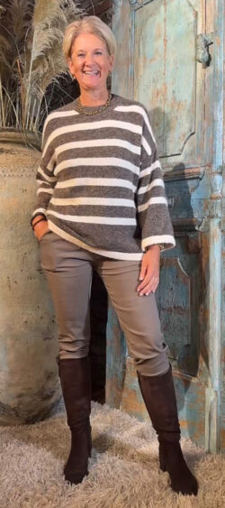 Slim fit stretch broek taupe - Bibi 200269 (31 oktober weer op voorraad, je kunt al bestellen)