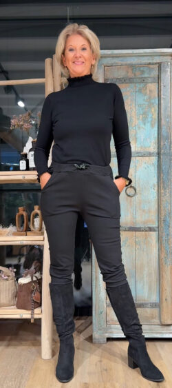 Slim fit stretch broek zwart - Bibi 197764 (13 oktober weer op voorraad, je kunt al bestellen)